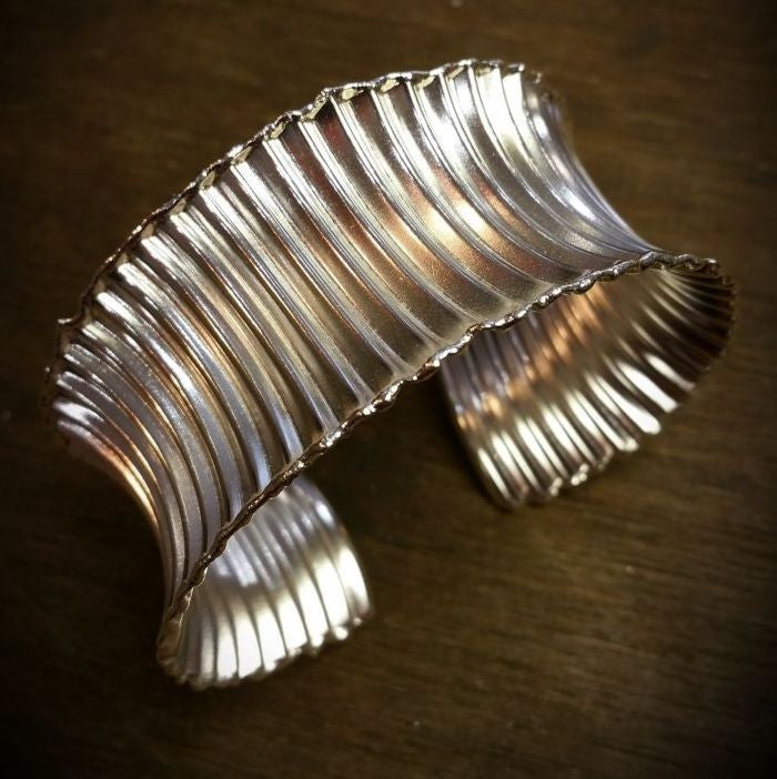 Silver concave corrugated cuff bangle
